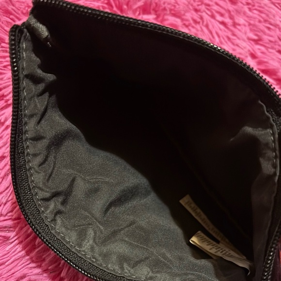 Vans Floral Wristlet Clutch - Picture 4 of 6